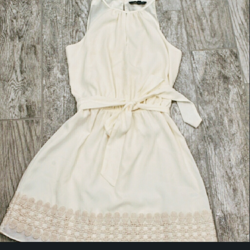 Express Cream Halter Dress NWOT
